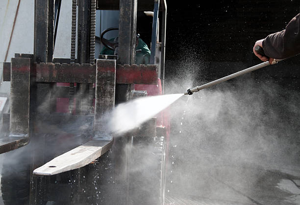 Best Oil Spill Cleanup  in Roseville, MN